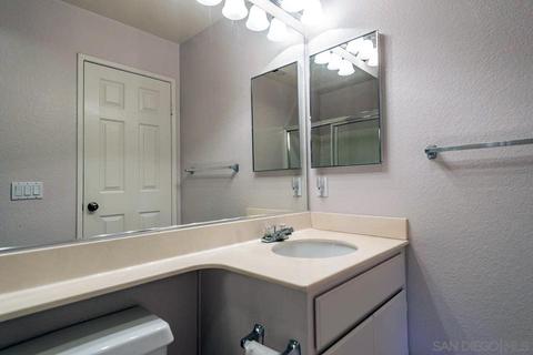 5797 Dartmoor Cir, Oceanside, CA 92057 photo 39