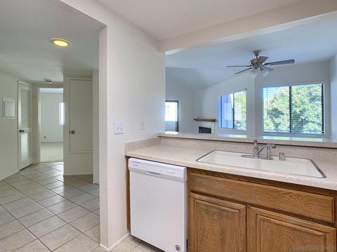 2906 Alwood Ct, Spring Valley, CA 91978 photo 15