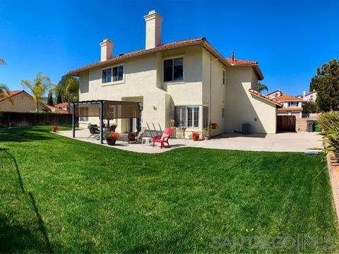 1375 Via Cibola, Oceanside, CA 92057 photo 2