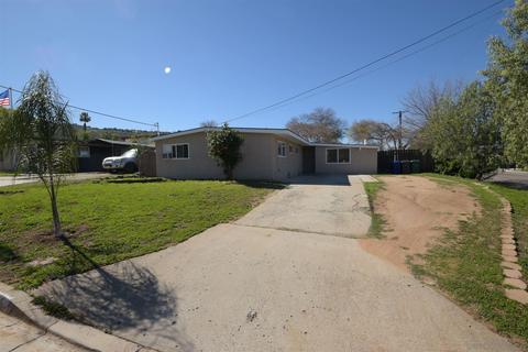 9266 Fairlawn St, Santee, CA 92071 photo 1