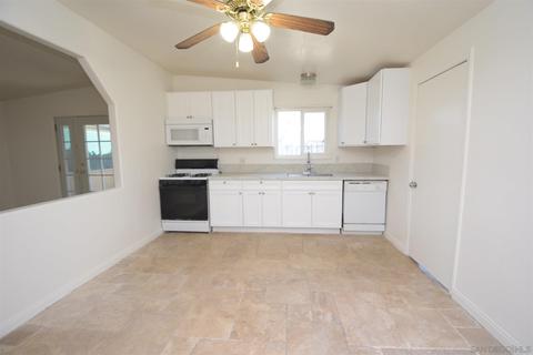 9266 Fairlawn St, Santee, CA 92071 photo 5