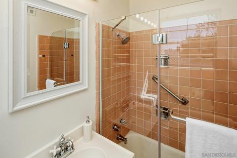 6308 Avenida Cresta, La Jolla, CA 92037 photo 34