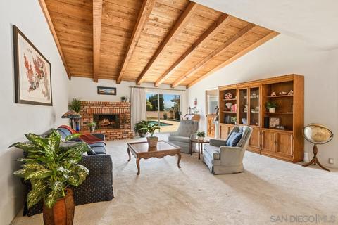 2465 Reill View Dr, Escondido, CA 92025 photo 4