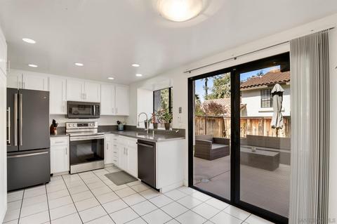 1651 S Juniper St #237, Escondido, CA 92025 photo 3