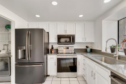 1651 S Juniper St #237, Escondido, CA 92025 photo 2