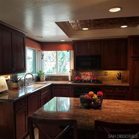 822 Chateau Pl, Escondido, CA 92029 photo 7
