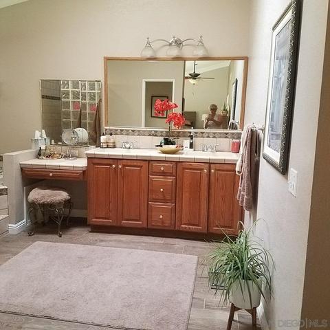 822 Chateau Pl, Escondido, CA 92029 photo 19
