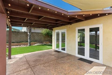 10129 Cedar Springs Dr, Santee, CA 92071 photo 23