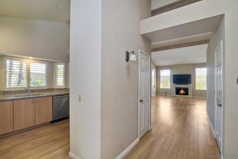 4835 Flying Cloud Way, Carlsbad, CA 92008 photo 4