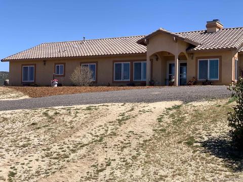 1263 Calle Loreto, Campo, CA 91906 photo 2