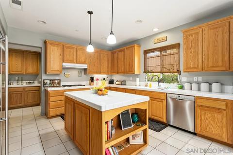 5563 Nanday Ct, Oceanside, CA 92057 photo 10