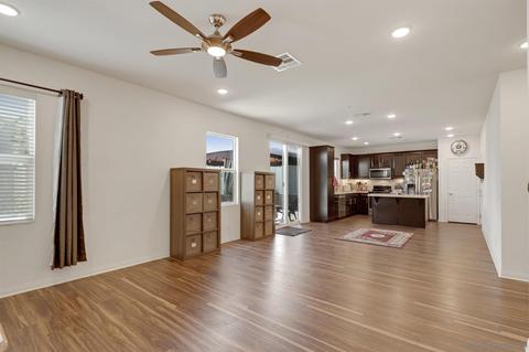 8641 Camden Dr, Santee, CA 92071 photo 2