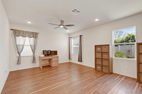 8641 Camden Dr, Santee, CA 92071 photo 9