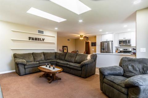 7953 Woodpecker Way, Santee, CA 92071 photo 11