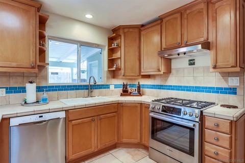 4725 Normandie Pl, La Mesa, CA 91942 photo 22