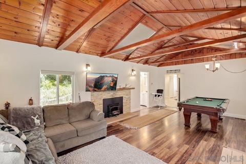 15575 Oakvale Rd, Escondido, CA 92027 photo 7