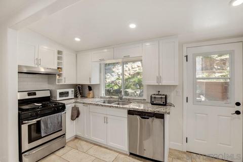 15575 Oakvale Rd, Escondido, CA 92027 photo 9