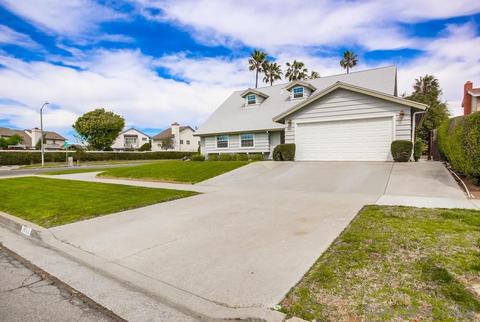 1802 Stewart, Oceanside, CA 92054 photo 2