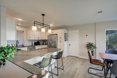 4360 Summit Dr, La Mesa, CA 91941 photo 6