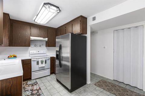 10366 Rochelle Ave, Santee, CA 92071 photo 4