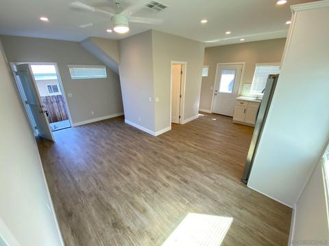 5243 E Falls View Dr, San Diego, CA 92115 photo 15