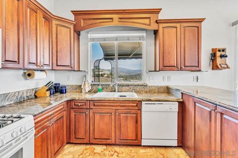 11217 Oak Creek Dr, Lakeside, CA 92040 photo 7