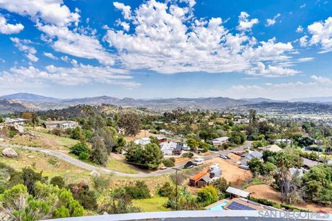 11217 Oak Creek Dr, Lakeside, CA 92040 photo 2