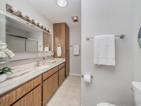 4406 Chickadee Way, Oceanside, CA 92057 photo 16