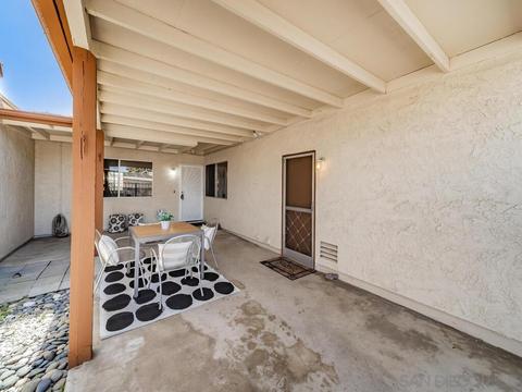 4406 Chickadee Way, Oceanside, CA 92057 photo 23