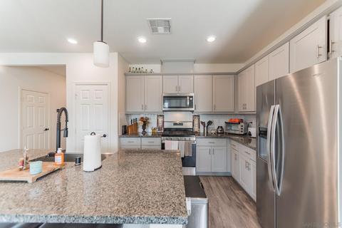 465 Cimarron Dr, Perris, CA 92570 photo 5