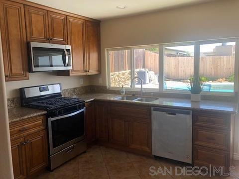 10141 Timberlane Way, Santee, CA 92071 photo 4