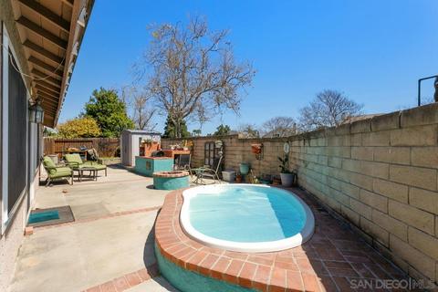 4559 Big Sur St, Oceanside, CA 92057 photo 2