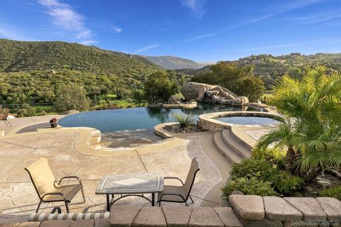2543 Via Dieguenos, Alpine, CA 91901 photo 11