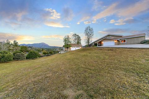 2543 Via Dieguenos, Alpine, CA 91901 photo 59