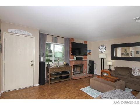 13625 Comuna Dr, Poway, CA 92064 photo 2