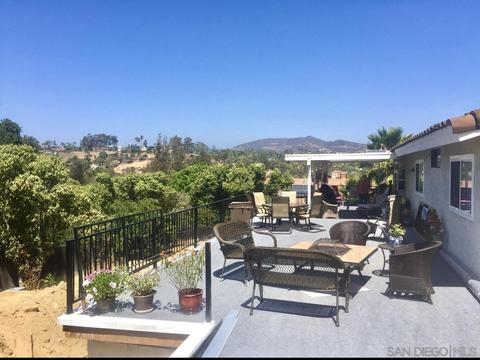 1237 Sandra Cir, Vista, CA 92083 photo 12