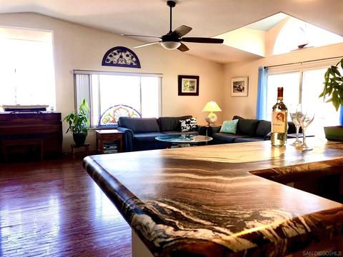 1237 Sandra Cir, Vista, CA 92083 photo 5