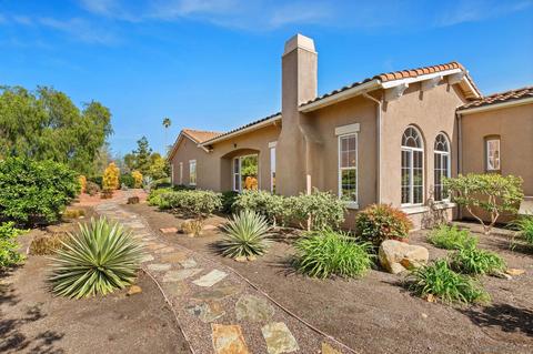 2074 Amparo Ct, Escondido, CA 92025 photo 53