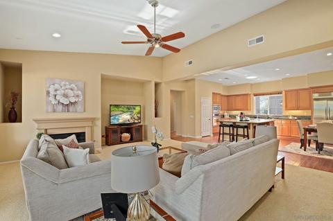 2074 Amparo Ct, Escondido, CA 92025 photo 23