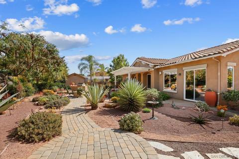 2074 Amparo Ct, Escondido, CA 92025 photo 50
