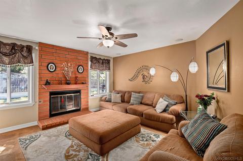 14961 Amso St, Poway, CA 92064 photo 3