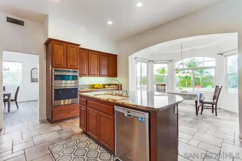 2261 Via Corto, Fallbrook, CA 92028 photo 13