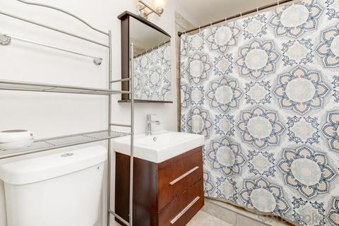 411 Sacramento Ave, Spring Valley, CA 91977 photo 24