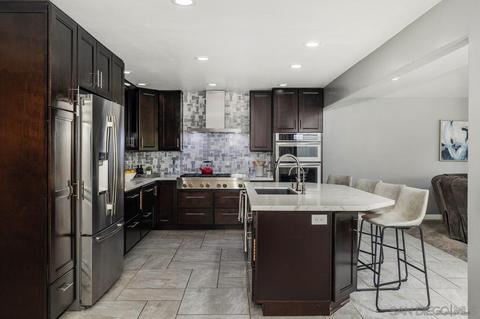 10127 W Glendon Cir, Santee, CA 92071 photo 4