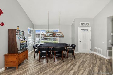 10127 W Glendon Cir, Santee, CA 92071 photo 8