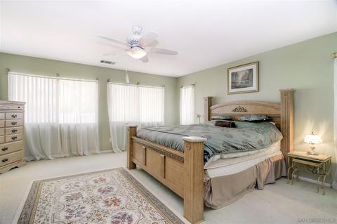 2128 Pointe Pkwy, Spring Valley, CA 91978 photo 18