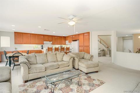 2128 Pointe Pkwy, Spring Valley, CA 91978 photo 12