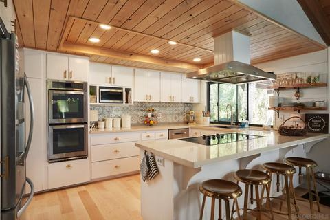 7980 Harmony Grove Rd, Escondido, CA 92029 photo 8