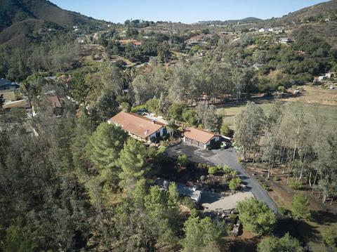 7980 Harmony Grove Rd, Escondido, CA 92029 photo 1