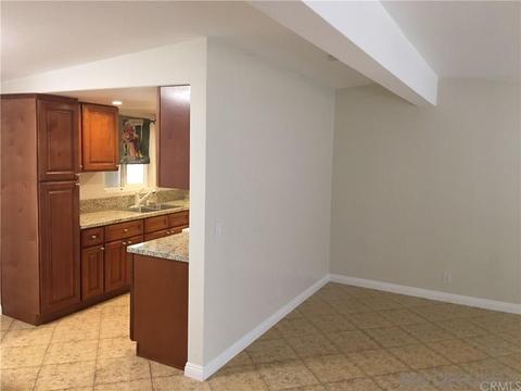 6386 Richard Dr, Yucca Valley, CA 92284 photo 10